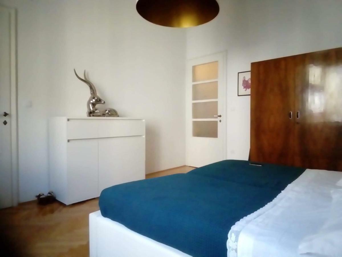 Luxury Old Town Apartment بولا المظهر الخارجي الصورة
